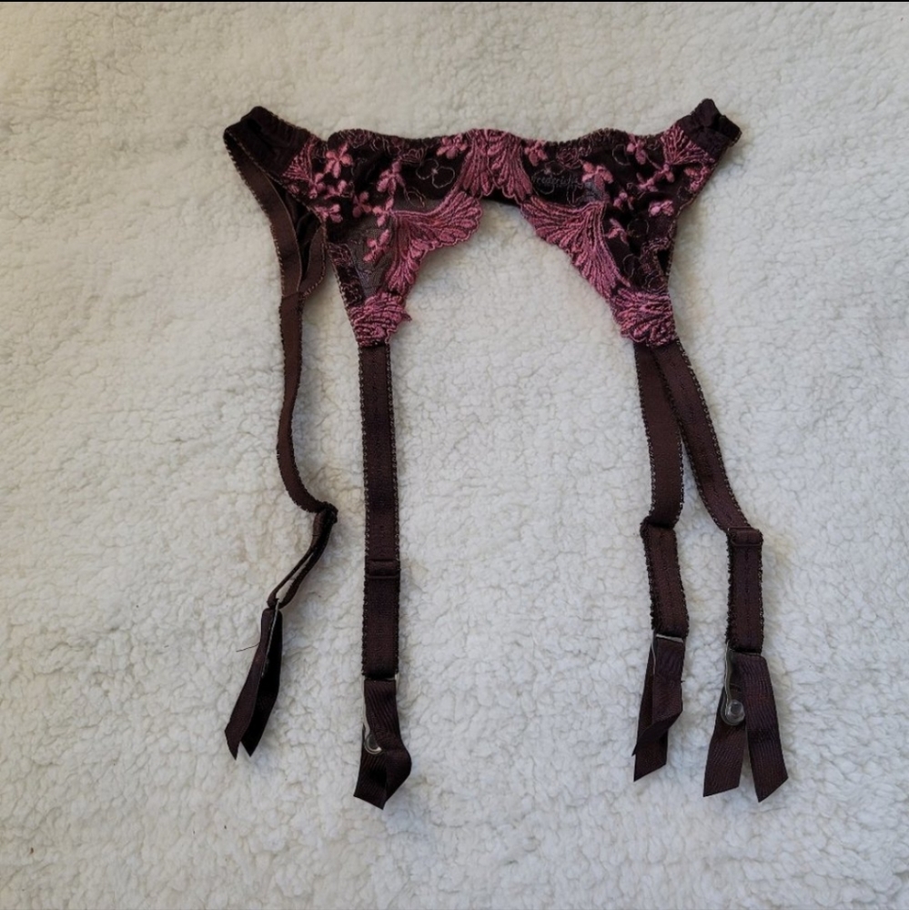 Frederick's of Hollywood Garter Belt Lace